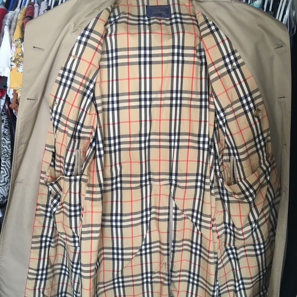 Authentic Burberry Trench Coat - Picture 2 of 4